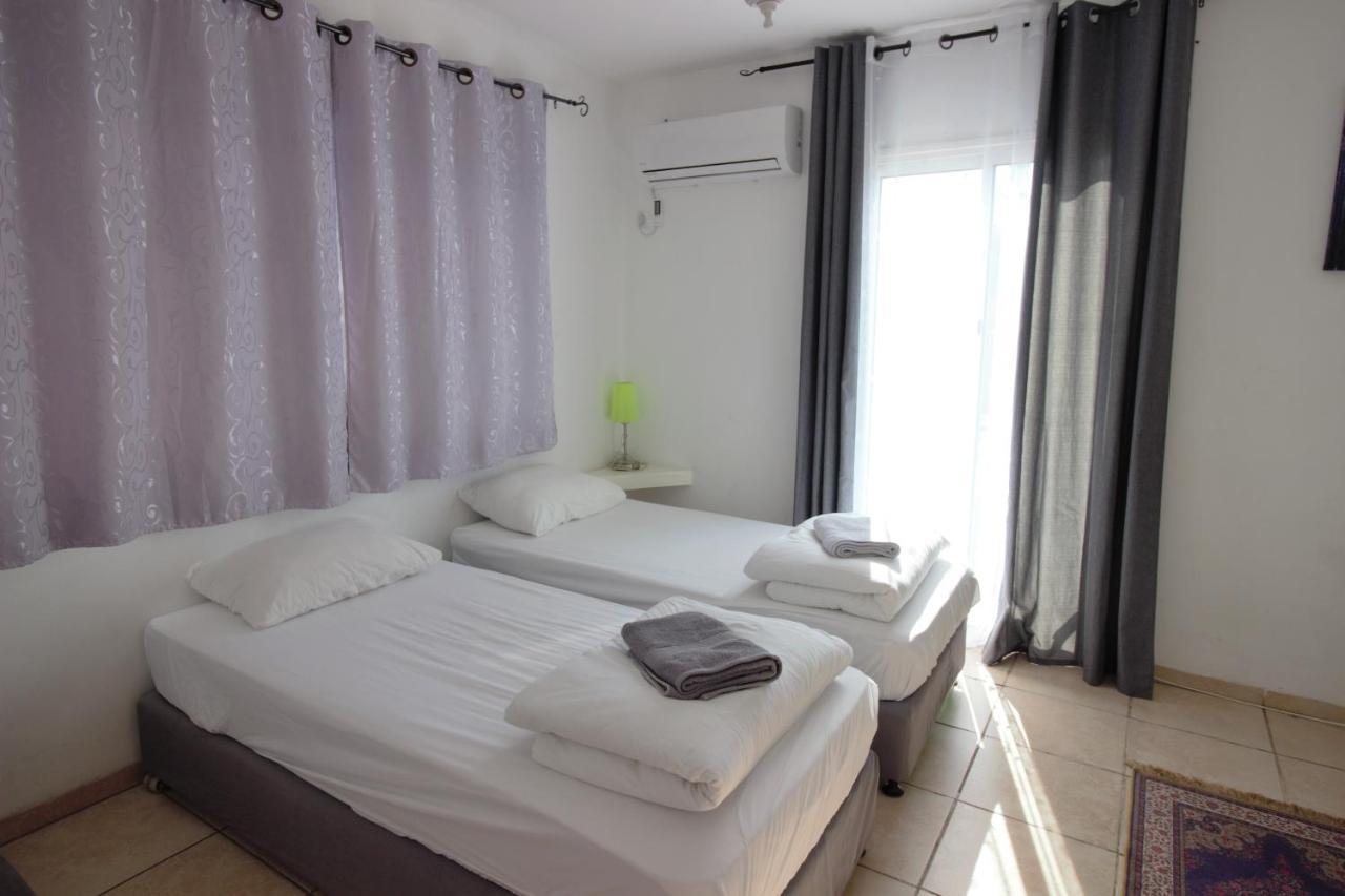 Custo Club Hotel Eilat Ngoại thất bức ảnh